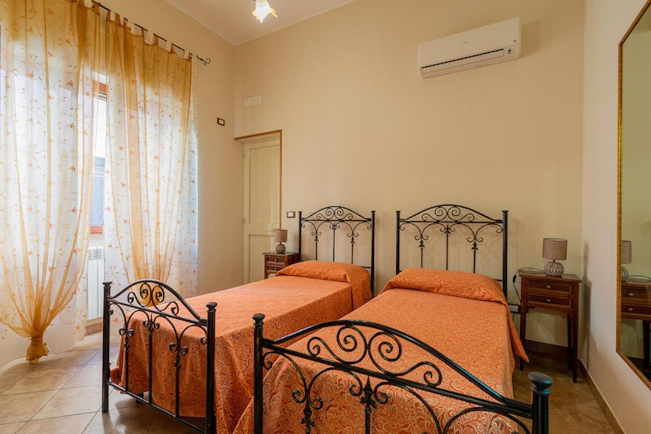 Supersanosalento Apartment Bagian luar foto