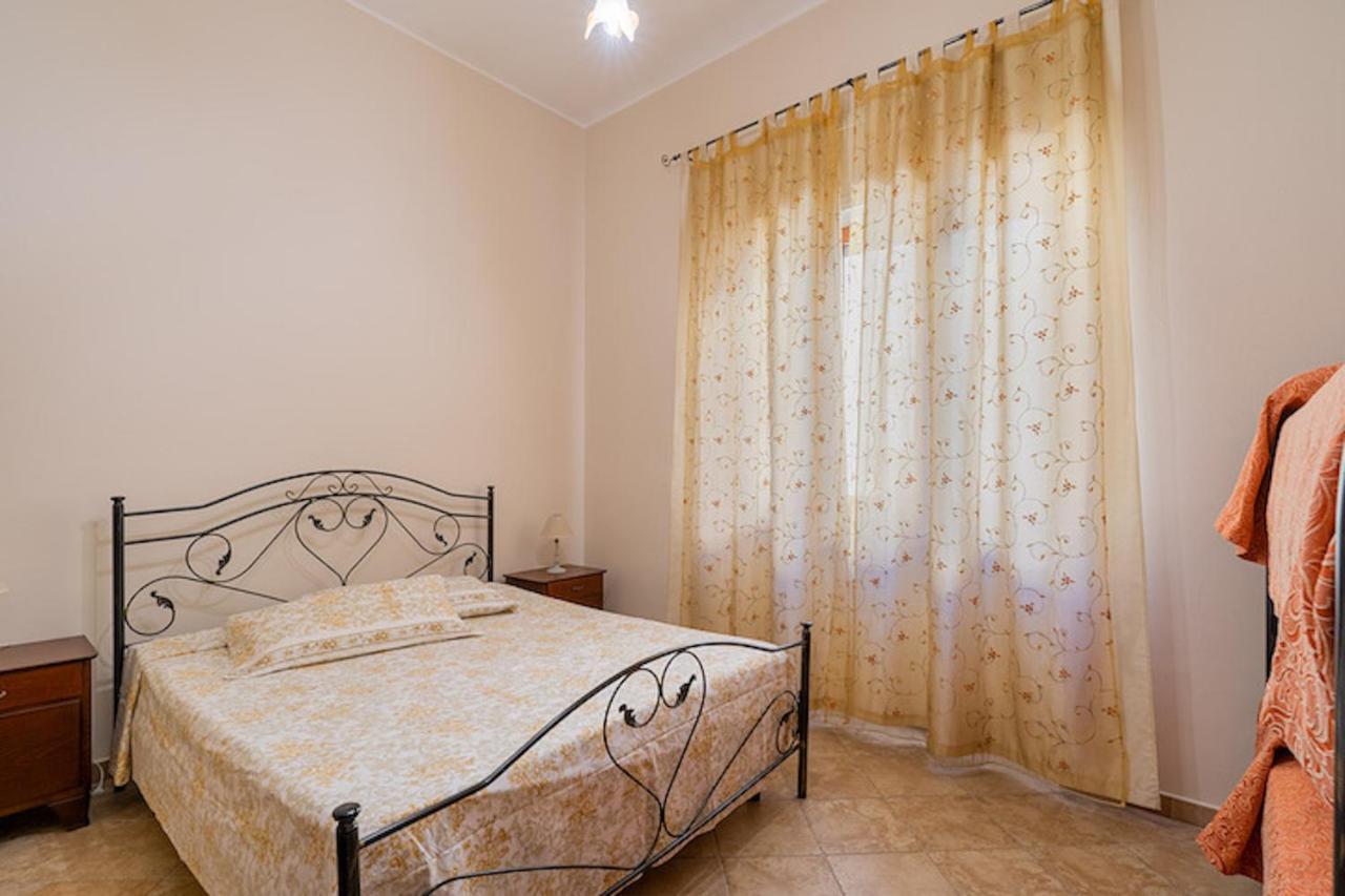 Supersanosalento Apartment Bagian luar foto